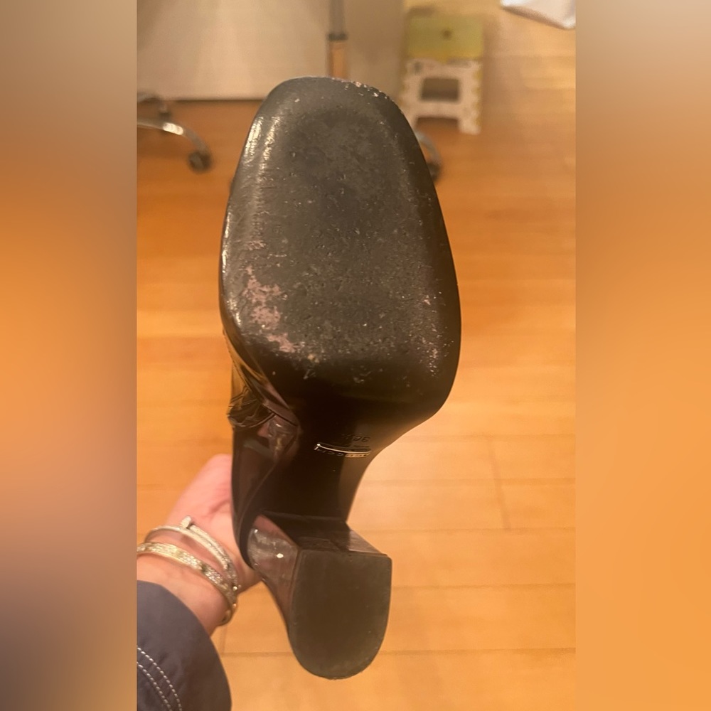 Gucci Knee High Horsebelt Patent Leather Knee High Boots -Size 6.5 fits like a 6 - Picture 9 of 10